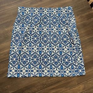 Roz and Ali scroll print skirt